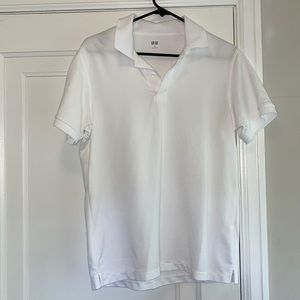 Men’s white polo